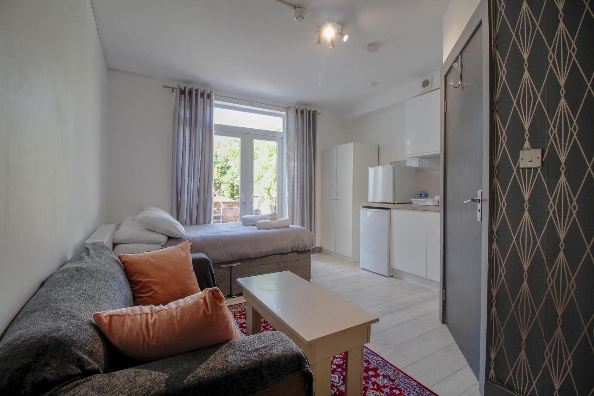 Double Modern Studio London Apartment Bagian luar foto